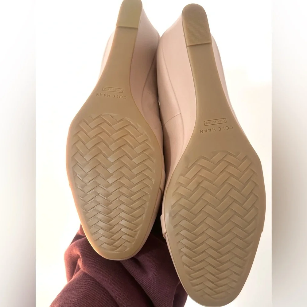 Cole Haan Malta Wedge Shoe Size 8